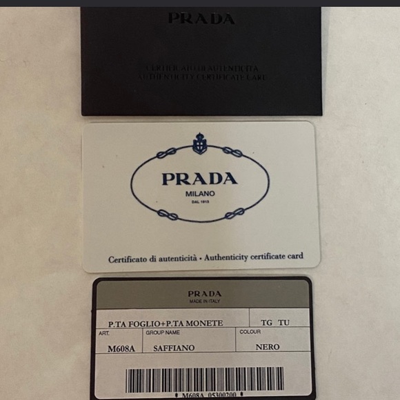 auth PRADA black saffiano leather SATCHEL padlock - Picture 4 of 8